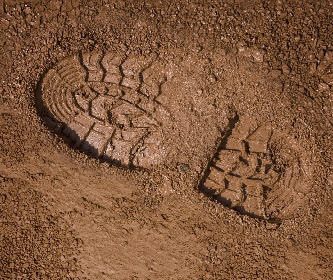 Stalking investigations Oklahoma footprint evidence used to document movement and tracking patterns